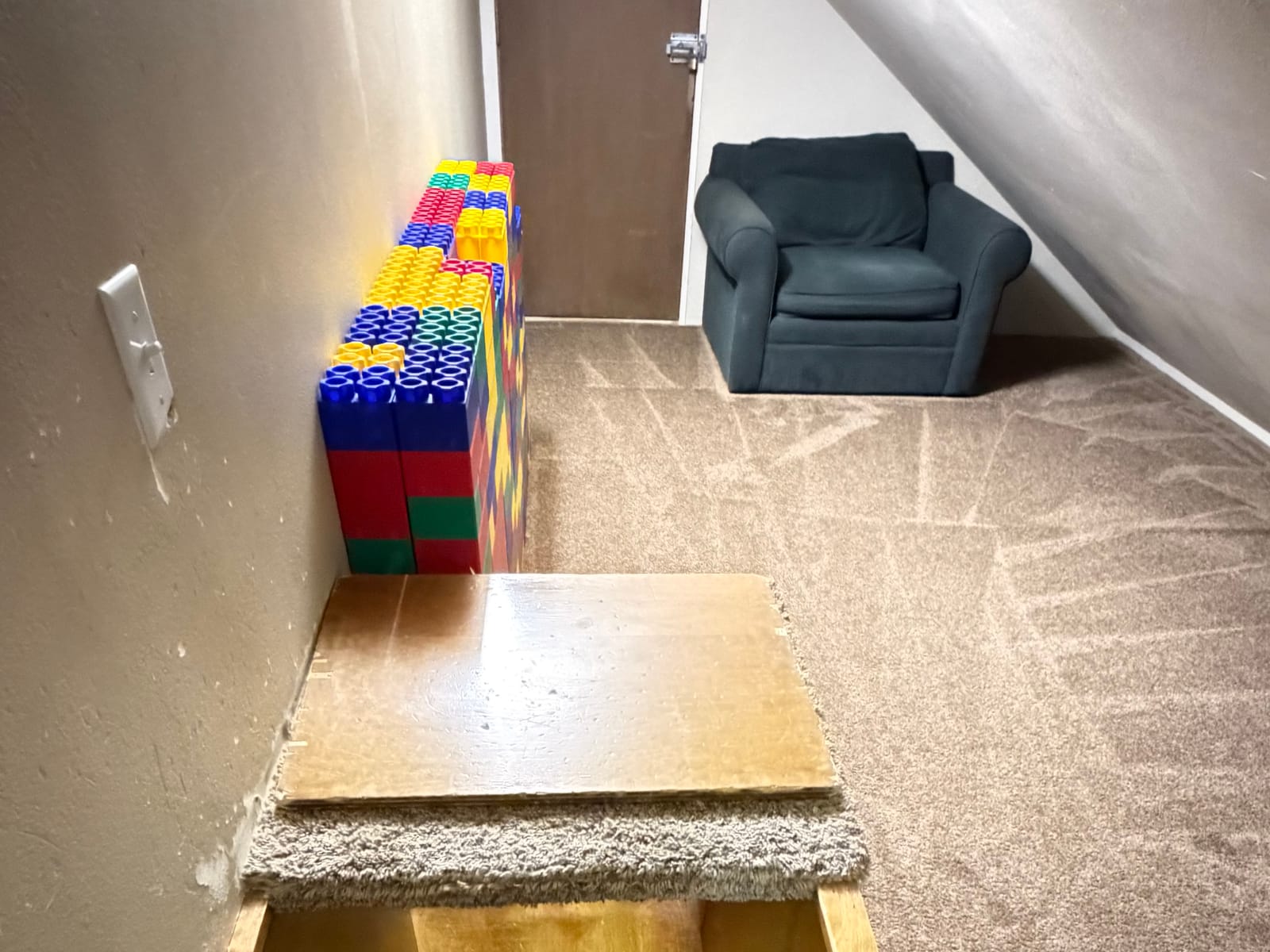 Trap door from the LEGO room into the passage