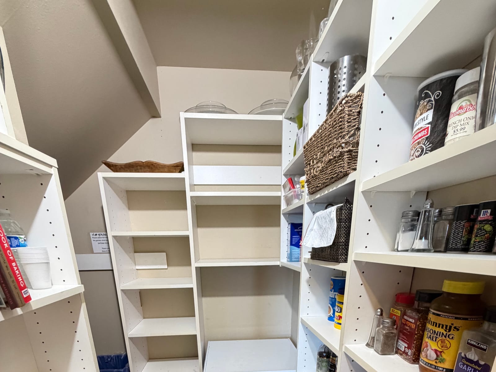 Walk-in pantry